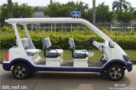  电动四轮代步车